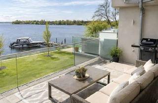 Wohnung mieten in Alt-Schmöckwitz 9d, 12527 Schmöckwitz, Wohnen wo andere Urlaub machen - 2-Zimmer Wohnung mit Balkon in Schmöckwitz (Köpenick)