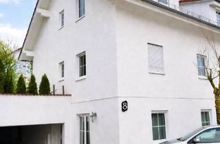 Wohnung mieten in Bettina-Von-Arnim-Weg, 71120 Grafenau, Helle Dachgeschosswohnung mit Südwest-Balkon, Einbauküche und Stellplatz – ruhige Lage in Grafenau