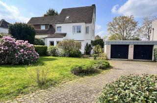 Einfamilienhaus kaufen in Auf Dem Kamm 13, 51427 Bergisch Gladbach, Angebautes Einfamilienhaus auf 1.000 m² Grundstück in Bestlage Refrath – mit unverbaubarem Blick