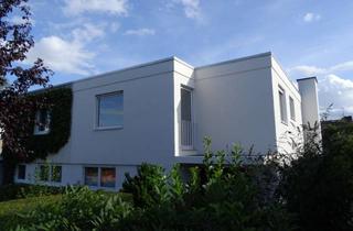 Doppelhaushälfte kaufen in 65193 Wiesbaden, PROVISIONSFREI - Doppelhaushälfte im Komponistenviertel.