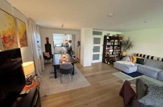 Haus mieten in 90455 Worzeldorf, Neuwertig wohnen: Modernisiertes Eckhaus mit Solarthermie, 3-fach Verglasung, Design-Küche, Garten