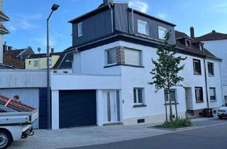 Haus mieten in 66953 Pirmasens, Vollständig renoviertes 5-Zimmer-Haus mit EBK in Pirmasens