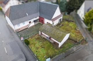 Grundstück zu kaufen in 76437 Rastatt, Abrissgrundstück mit Altbestand - Neubaupotential in Rastatt!