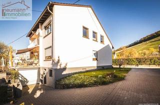 Haus kaufen in Am Paffelter 23, 53557 Bad Hönningen, Solide Renditechance in Topwohnlage von Bad Hönningen – Zweifamilienhaus mit zwei Garagen
