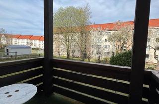 Wohnung kaufen in 08280 Aue, Aue-Bad Schlema - 2 Zimmer Wohnung mit Wohnküche