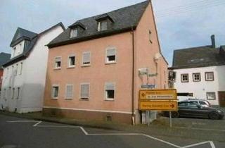 Mehrfamilienhaus kaufen in 54518 Osann-Monzel, Osann-Monzel - Schnäppchenhaus für Handwerker in 54518 Osann
