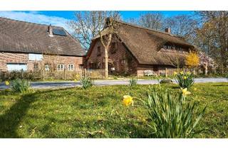 Haus kaufen in 26349 Jade, Jade - Haus mit Reetdach von 1732
