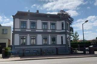 Villa kaufen in 19386 Lübz, Lübz - Stadtvilla mit Nebengebäude im Herzen von Lübz von Privat
