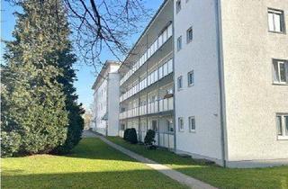 Wohnung kaufen in 86159 Augsburg, Augsburg - Renovierungsbedürfte 2 Zimmerwhg. Nähe Uni günstig zu verkaufen