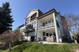 Wohnung kaufen in 12529 Schönefeld, Bezugsfreie ETW mit Balkon und Stellplatz zur Eigennutzung oder Kapitalanlage in Großziethen