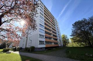 Wohnung kaufen in 82008 Unterhaching, 2-Zimmer-Wohnung mit Potenzial im ersten Obergeschoss mit Balkon und Tiefgaragenstellplatz