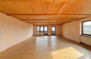 Wohnung kaufen in 84547 Emmerting, So groß wie ein eigenes Haus - Obergeschosswohnung mit sonnigem Südostbalkon und Gartenmitbenutzung