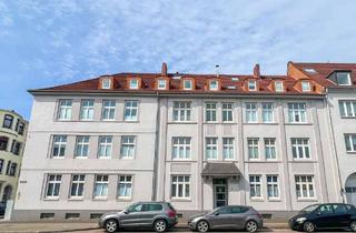 Wohnung kaufen in 26384 Heppens, Dein neues Projekt in der Hafenstadt!Modernisierungsbedürftige Eigentumswohnung in WHV!