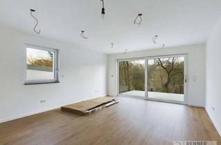 Wohnung kaufen in 93138 Lappersdorf, Sanierter Wohntraum in ruhiger Lage nähe Regensburg! 2-Zimmer Wohnung mit eigenem Garten!