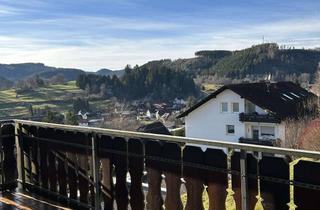 Wohnung mieten in Steinbühlweg, 79853 Lenzkirch, Charmante 2,5-Zimmer Dachgeschosswohnung in Lenzkirch mit Balkon