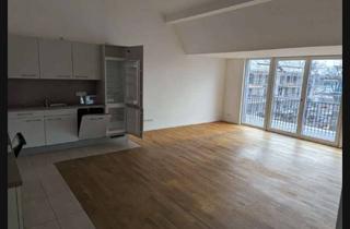 Wohnung mieten in 12527 Grünau, Nachmieter gesucht! Exklusive 4-Zimmer Dachgeschosswohnung mit Balkon in Berlin-Grünau