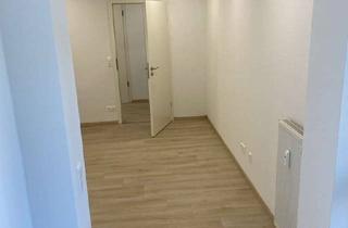 Wohnung mieten in Hauptstr. 58, 73084 Salach, Salach- 3,5 Zimmer- 77 qm- Balkon-renoviert und modernisiert-neues Tageslichtbad
