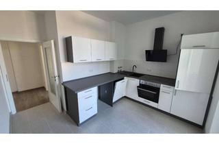 Wohnung mieten in Friedrich-Engels-Straße 53, 08058 Zwickau, 2,5-Zimmerwohnung mit Balkon!