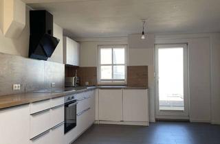 Wohnung mieten in Lindenufer 19, 13597 Spandau, 4 Zimmer Dachgeschosswohnung mit Einbauküche / ohne Aufzug