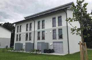 Wohnung mieten in Schlenkenstr. 4d, 83395 Freilassing, Neuwertige 2-Zimmer Wohnung - 1. OG