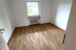 Wohnung mieten in Schwedenweg 21, 85560 Ebersberg, Modernisierte 3-Zimmer Wohnung, WG geeignet, 2 Balkone