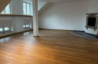 Wohnung mieten in Bahnhofstraße 29, 52064 Aachen, Helle, geräumige Dachgeschosswohnung in zentraler Lage – Bahnhofstraße, Aachen – zu vermieten