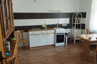 Wohnung mieten in Kampstraße 77, 47166 Obermarxloh, Attraktive 2-Zimmer-Wohnung – vollmöbliert, Küchenzeile & Gartenmitbenutzung inklusive