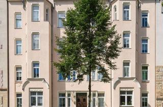 Wohnung mieten in Ulmenstraße 25, 09112 Kaßberg, Großzügige Dachgeschosswohnung mit Westbalkon