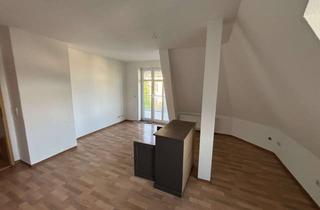 Wohnung mieten in Krausenstraße 29, 08523 Plauen, Attraktive 3-Zimmer Dachgeschoss - Wohnung im 4. OG, frisch saniert in Plauen-Bahnhofsvorstadt