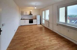 Wohnung mieten in Ernst-Thälmann-Straße, 04571 Rötha, Wohnung gesucht? 2 Zimmer mit Einbauküche und Balkon gefunden!
