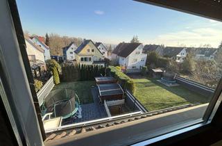 Wohnung mieten in 45136 Bergerhausen, Attraktive 4-Zimmer Dachgeschosswohnung in Essen-Bergerhausen, frisch saniert
