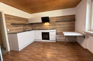 Wohnung mieten in 84478 Waldkraiburg, ... TOP-modernisierte 1-Zi-Whg mit EBK und Lift ...