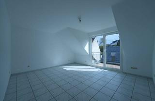 Wohnung mieten in 56072 Metternich, Frisch renovierte 2-ZKB-Dachgeschosswohnung mit Balkon in ruhiger Lage von Koblenz-Metternich