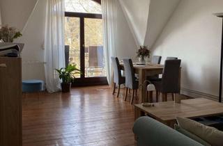 Wohnung mieten in Schiersteiner Str. 12, 65187 Wiesbaden, Gemütliche 3-Zimmer Dachgeschoßwohnung, Balkon, gefragte Lage