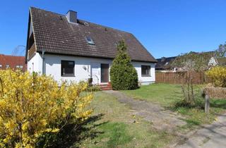 Einfamilienhaus kaufen in 23714 Malente, Freistehendes großes Einfamilienhaus in Malente