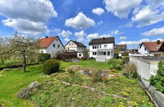 Haus kaufen in 89269 Vöhringen, Ruhig gelegenes Zweifamilienhaus mit traumhaften Grundstück in Vöhringen