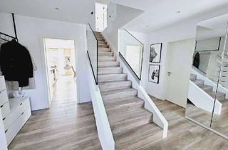 Villa kaufen in 33813 Oerlinghausen, Provisionsfrei* Moderne neuwertige Stadtvilla mit gehobener Ausstattung provisionsfrei vom Eigentüme