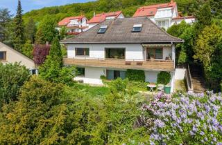 Einfamilienhaus kaufen in 65527 Niedernhausen, Einfamilienhaus mit Einliegerwohnung Wohnfläche 247 m2 mit Traumblick in Niedernhausen-Engenhahn