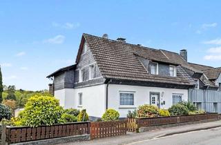 Einfamilienhaus kaufen in 51519 Odenthal, Attraktives Einfamilienhaus mit Garten, Balkon und Terrasse in bevorzugter Lage von Odenthal