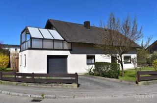 Haus kaufen in 84069 Schierling, Vielseitig nutzbares Objekt in zentraler Lage