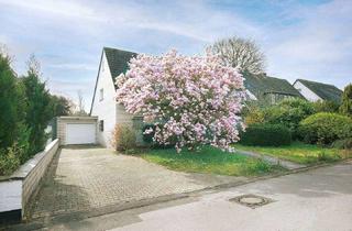 Haus kaufen in 40721 Hilden, Ein Zuhause voller Möglichkeiten: zeitloses Zweifamilienhausmit wunderschönem Garten!