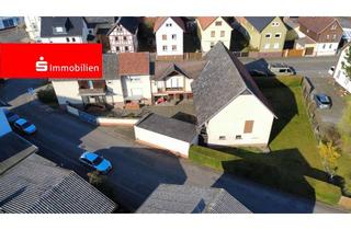 Einfamilienhaus kaufen in 35463 Fernwald, Einfamilienhaus mit großzügigem Grundstück, Hof und Scheune in Fernwald-Steinbach