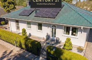 Haus kaufen in 16515 Oranienburg, Idyllisches Wohnen in Oranienburg-Süd: Attraktiver 4-Zimmer-Bungalow mit Pool und Wintergarten