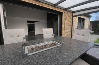 Einfamilienhaus kaufen in 48268 Greven, Hochwertiges Einfamilienhaus mit Pool