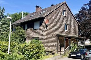 Haus kaufen in 31840 Hessisch Oldendorf, Ihre Chance: Dreifamilienhaus mit Garten, Balkon & zwei freien Wohnungen