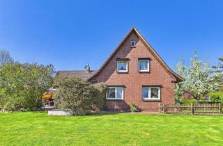 Einfamilienhaus kaufen in 26340 Zetel, Einfamilienhaus mit großem Grundstück in zentraler Lage von Neuenburg
