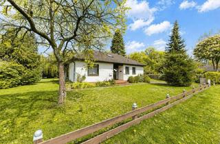 Haus kaufen in 22949 Ammersbek, Ihr Projekt im Grünen: Lichtdurchfluteter Bungalow mit 940 m² Gartenidylle und Raum zur Entfaltung