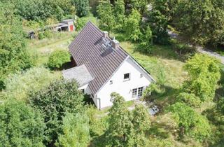 Haus kaufen in 18513 Deyelsdorf, Zum Anpacken: Gestaltbares EFH in Feldrandlage
