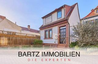 Haus kaufen in 67251 Freinsheim, Massiv & Vielseitig: Freistehendes EFH mit Garten, Dachterrasse & Airbnb-Option