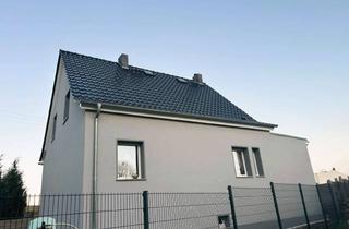 Haus mieten in Dorfstraße 18, 06317 Hornburg, Modernes Einfamilienhaus zur Miete mit Kamin, Stallungen & Wohlfühlcharakter in idyllischer Lage!